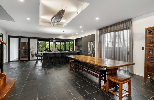 Alexandra Headland House | Alexandra Headland, 200 metres to the best beach on the Sunshine Coast