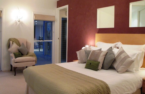 Doonan Bed & Breakfast | Alexandria Retreat - Luxury B&B Romantic Getaway 2