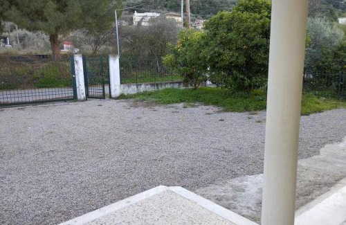 Kamena Vourla House | Alexas country house