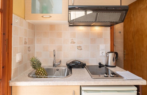 Agia Efimia House | Alexatos Studios - Traditional & On Budget