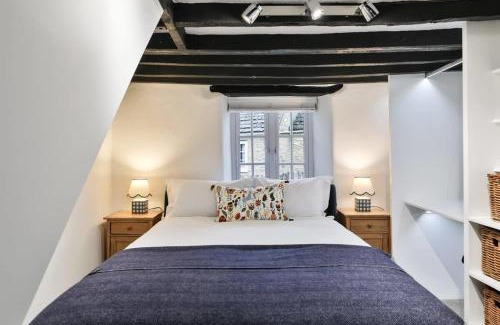 Tetbury House | Alexis Cottage Tetbury Cotswolds