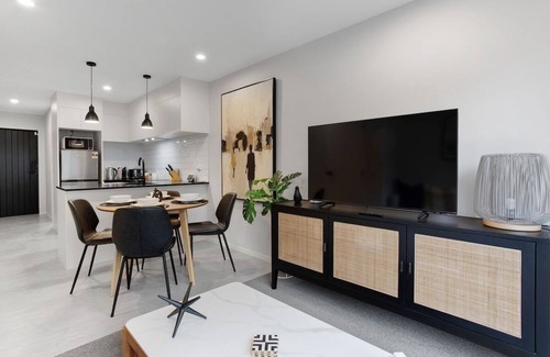 The Gardens House | Alfriston Lap of Luxury