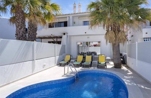 Vale do Garrao House | Algarve Vicky Rae Luxurious Villa - 3 Suites with Private Pool 5min from Beach