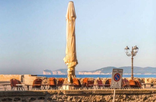 Alghero City Centre Apartment | Alghero Fish House, art and sea