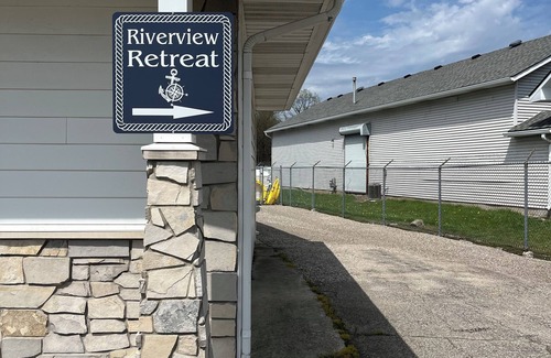 Algonac Apartment | Algonac's Riverview Retreat