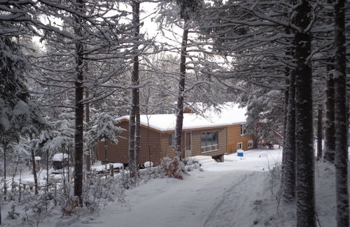 Perry Cabin | Algonquin Cabin on the Magnetawan river