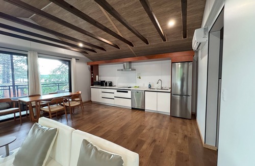 South Algonquin Cabin | Algonquin's Edge Resort | Waterview 5