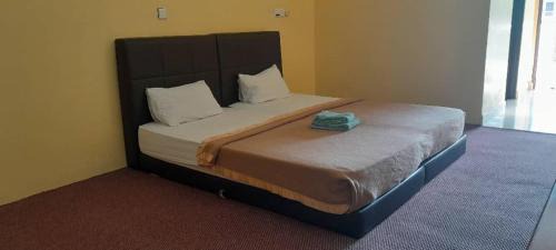 Kota Bharu Hotel | Alia Tiara River and Beach Resort