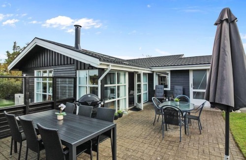 Hjørring House | "Alice" - 1.3km from the sea by Interhome