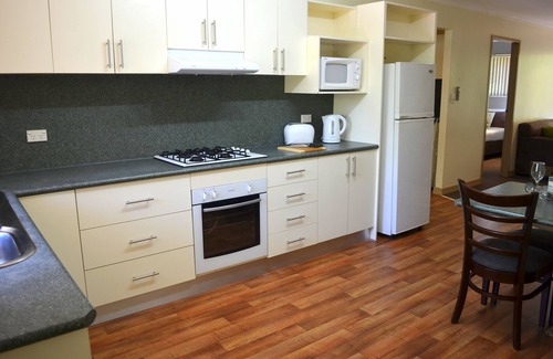 The Gap Hotel | Alice on Todd Apartments