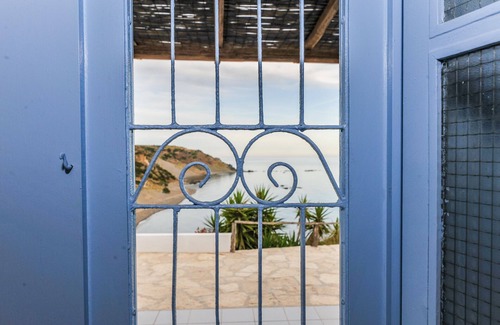 Minoa Pediada Villa | Aliori Beach House, relax and serenity in a unique place in the nature of Cre