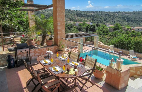 Gavalochori Villa | Alkyoni - Apokoron Villa with Large Private Pool and Great Views