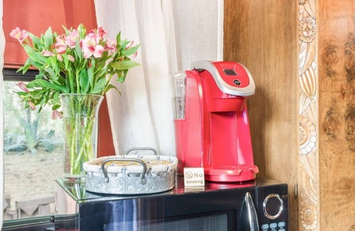 Agoura Hills Apartment | All Aboard the Glamour of Orient Express