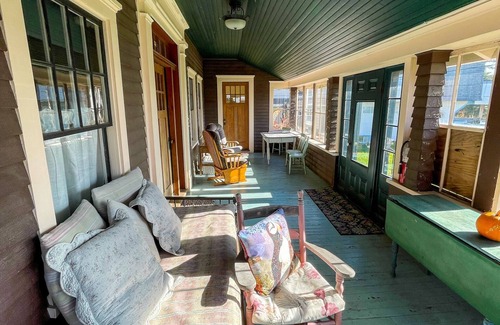 Port Clyde House | ALL BOOKINGS ARE ON A SATURDAY TO SATURDAY BASIS