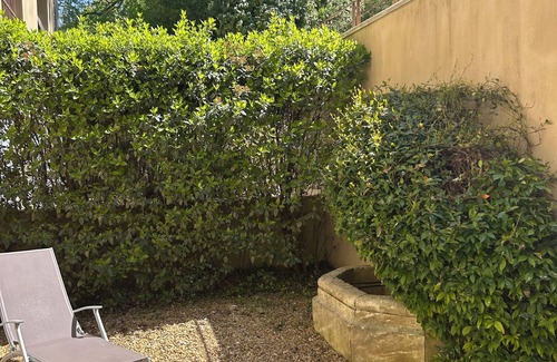 Bonnieux Apartment | ALL COMFORT, modern, NICE TERRACE, BEAUTIFUL VIEW of MONT VENTOUX