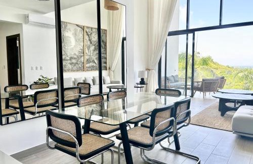 La Ceiba Apartment | ALL NEW Modern Loft with Dreamy Ocean View