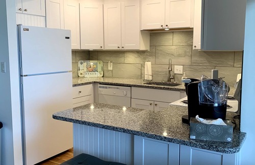 North Ocean City Condo | ALL OPEN DATES DISCOUNTED 10%! Oceanfront Paradise 7th Floor: Linens included!