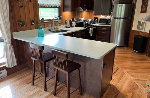 Goshen House | All Season Lake House Hideaway at Mount Sunapee