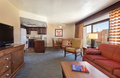 Lake Havasu City Resort | All the comforts of home!