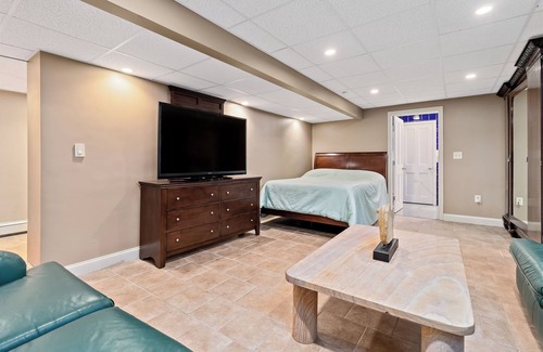 Mid-Cambridge House | All to Yourself Basement apt