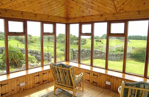 Kirkcudbright Cottage | Allanhead Cottage - a cottage that sleeps 8 guests in 3 bedrooms