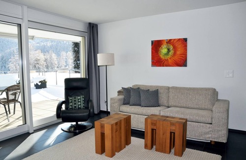 Engadin Scoul Apartment | Allegra and welcome to the La Perla A1 vacation apartment