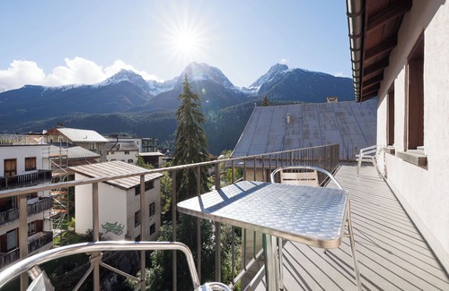 Engadin Scoul Apartment | Allegra and welcome to the Bagnera 198 vacation apartment