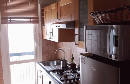 Precotto Apartment | ALLEGRA HOUSE: complete flat 2'walk from tube/bright and on the top floor