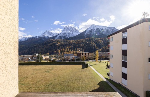Engadin Scoul Apartment | Allegra und Herzlich Willkommen in der Hellen 3