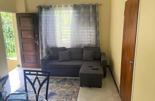 Saint Andrew Apartment | Allen Guest House