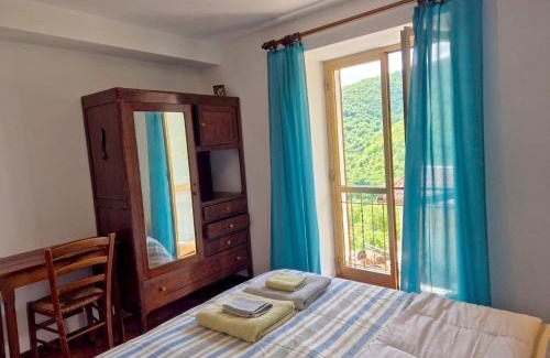 Caprauna Apartment | Alloggio in Montagna