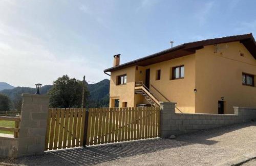 Sant Llorenc de Morunys Apartment | Allotjament Cal Bru