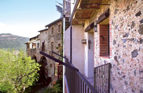 Santa Pau Apartment | Allotjaments Plaça Major-Roure