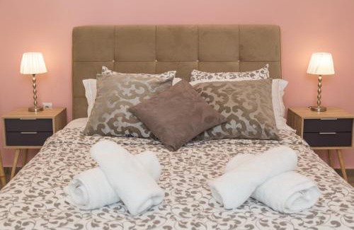 Athens Villa | AllStar Boutique House in DownTown, direct connection with airport