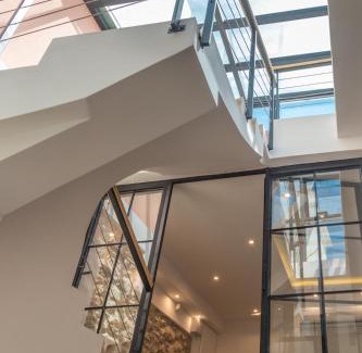 Athens Villa | AllStar Boutique House in DownTown, direct connection with airport