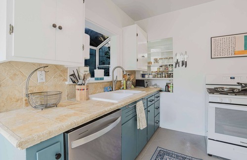 Mosswood House | Allura Oakland Your Private Sanctuary in the City