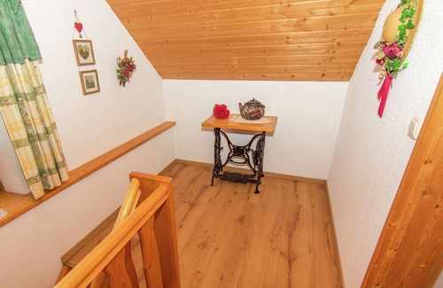 Luft House | Alluring Holiday Home in Ubersee with Whirlpool