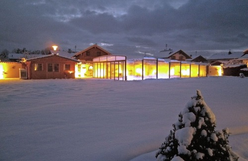 Luft House | Alluring Holiday Home in Ubersee with Whirlpool