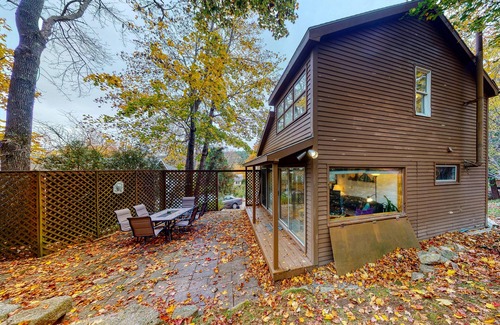 Seal Harbor House | Alluring home with full kitchen, furnished patio, washer/dryer & private yard