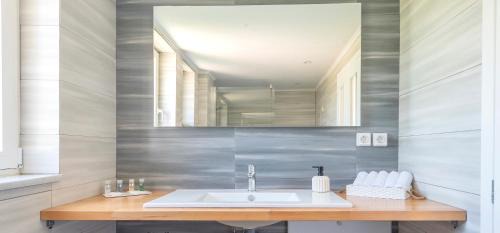 Pylos-Nestoras Apartment | ALMA HILLS Gialova