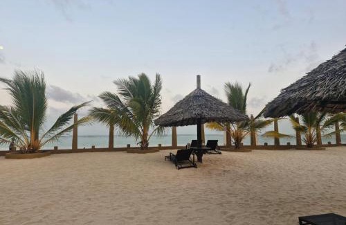 Vipingo Apartment | Almasi Suites at Sandyshore Beach Resort