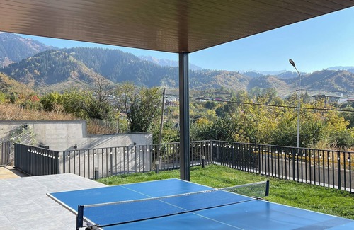 Besqaynar House | Almaty Highlands Getaway-Rodnik Chalet. Mountain View