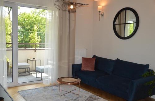 Torun Apartment | Almi Apartment, Villa Moderno z podziemnym parkingiem