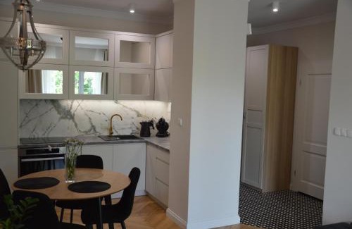 Torun Apartment | Almi Apartment, Villa Moderno z podziemnym parkingiem
