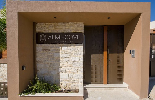 Plaka Villa | Almi-Cove Hill Top Villa II