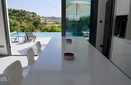 Tsada House | Almond Grove - Where memories are made