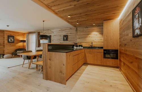 Lech am Arlberg Apartment | Almrausch BoutiqueChalet App. TOP 3 - Apartment TOP 3