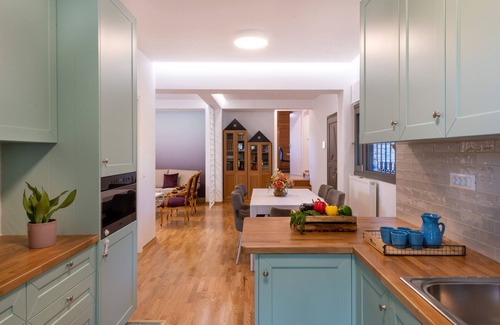 Almyros House | Almyros House II by the sea 3bd with garden & BBQ