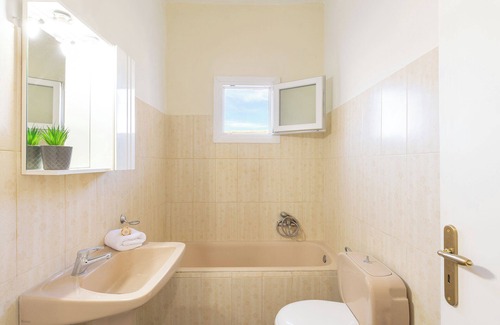 Dassia Apartment | Aloe Apartment by Konnect, DassiaAloe Apartment Dassia