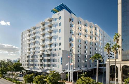 Central Sarasota Hotel | Aloft Sarasota